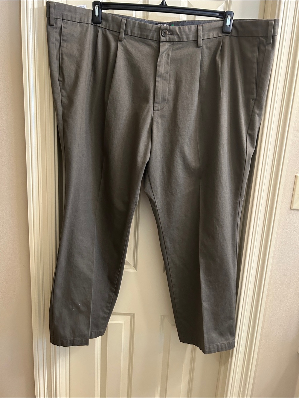 Dockers Men's Khaki Dress Chinos in Charcoal Gray